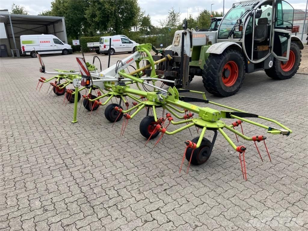 CLAAS VOLTO 800 Rastrillos y henificadores
