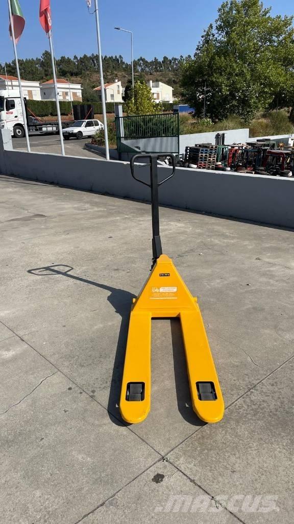  JLE MANUAL Otras carretillas elevadoras
