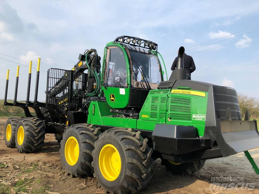 John Deere 1210 G Autocargadoras