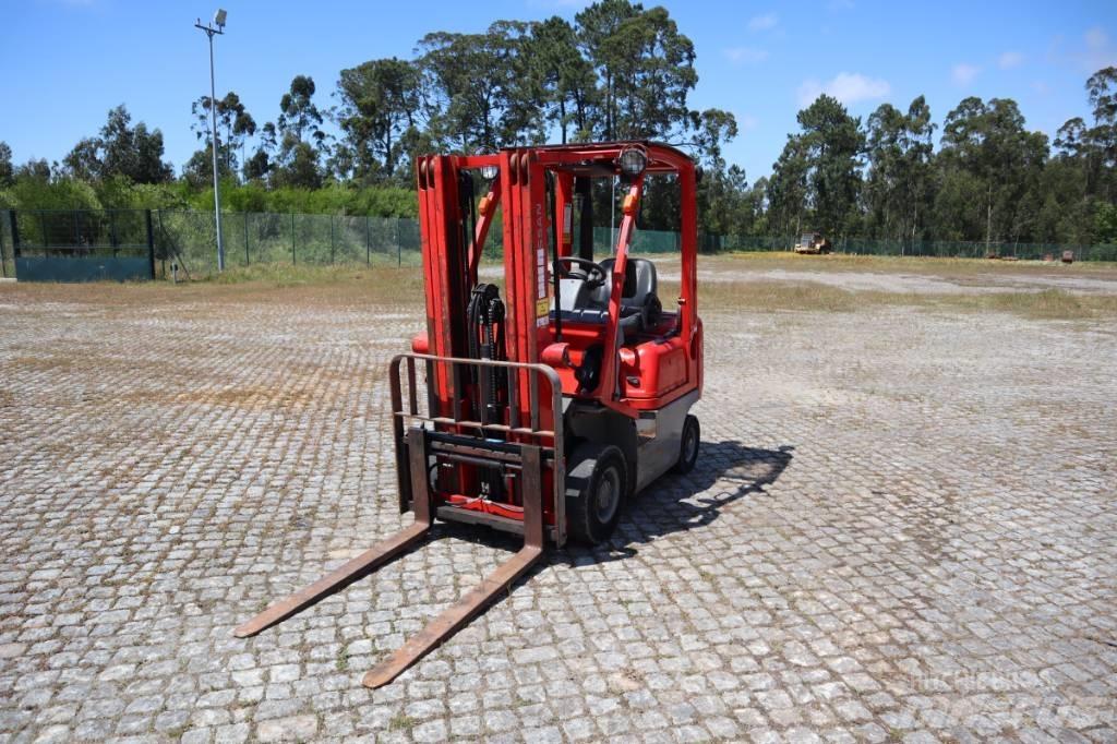 Nissan Y1D1A15Q Carretillas diesel