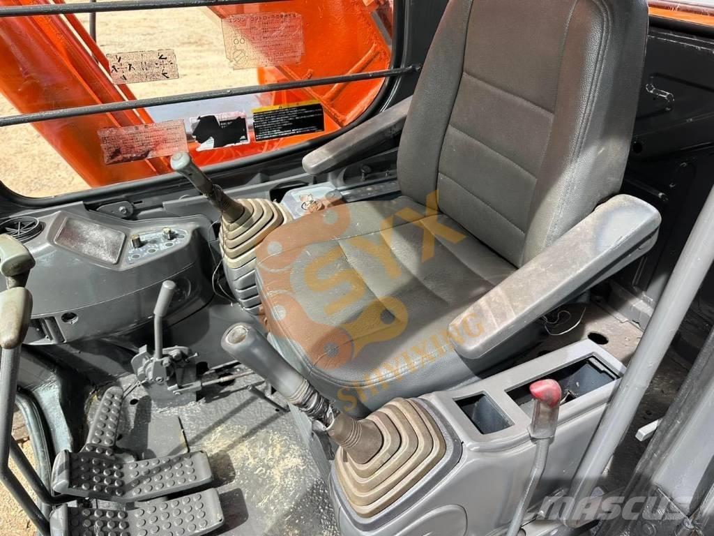 Hitachi EX 200 Excavadoras de cadenas