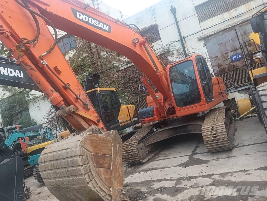 Doosan DX 300 LC-9C Excavadoras de cadenas