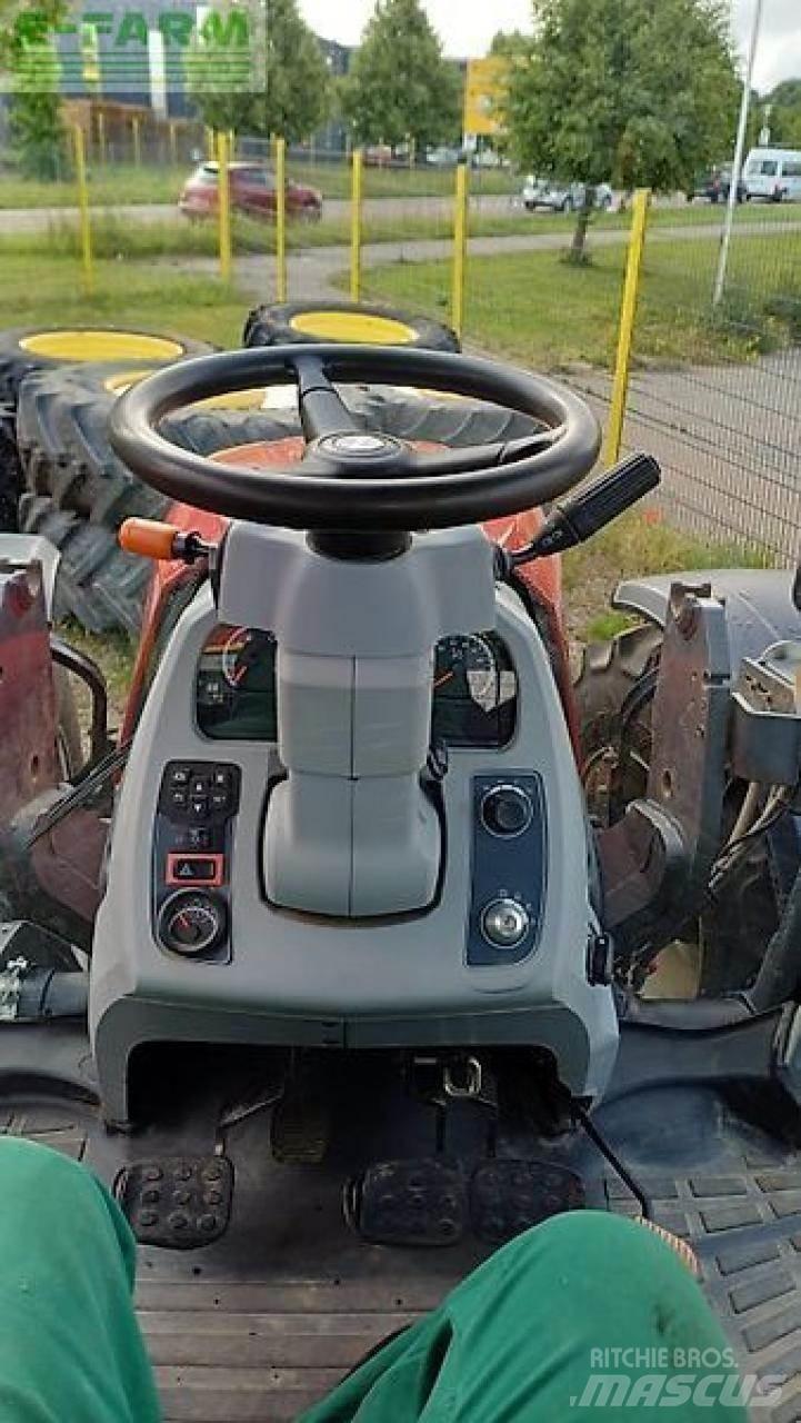 Valtra n174 Tractores