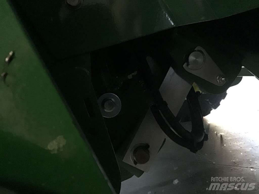 John Deere V461M Rotoempacadoras