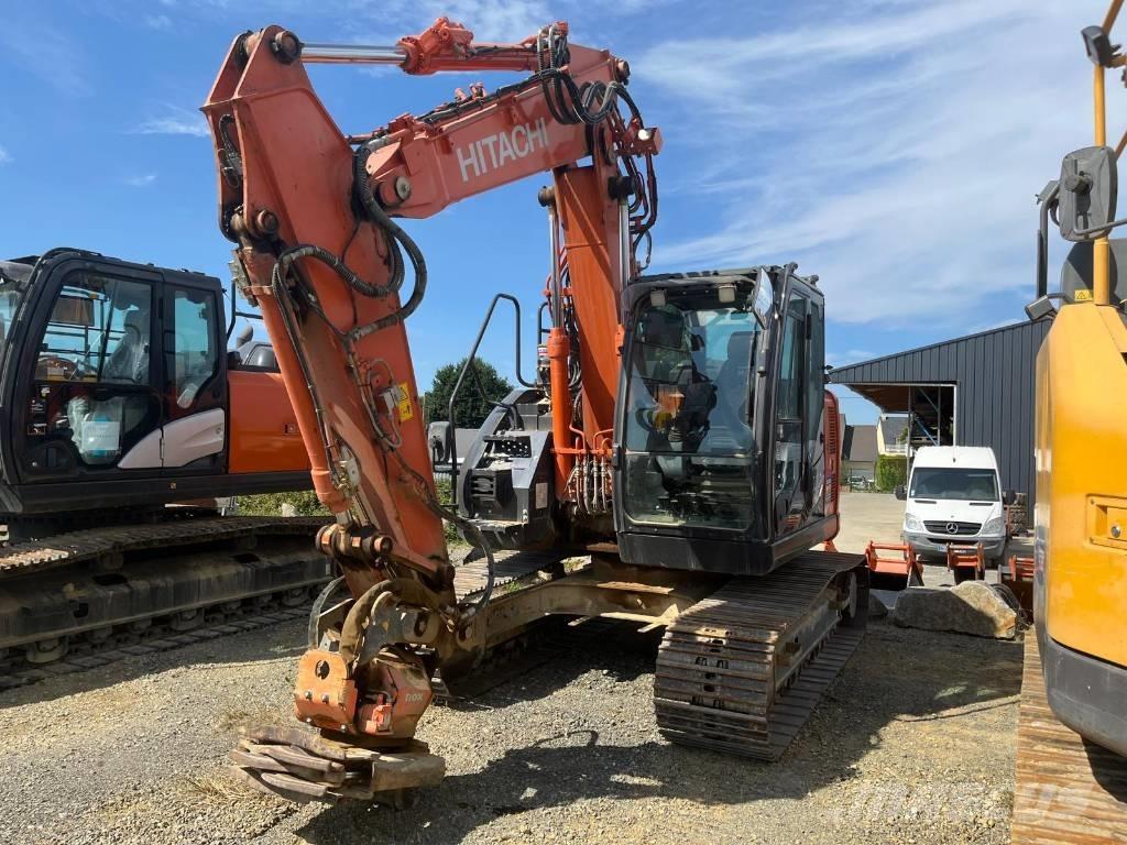 Hitachi ZX135US-6-2P Excavadoras de cadenas