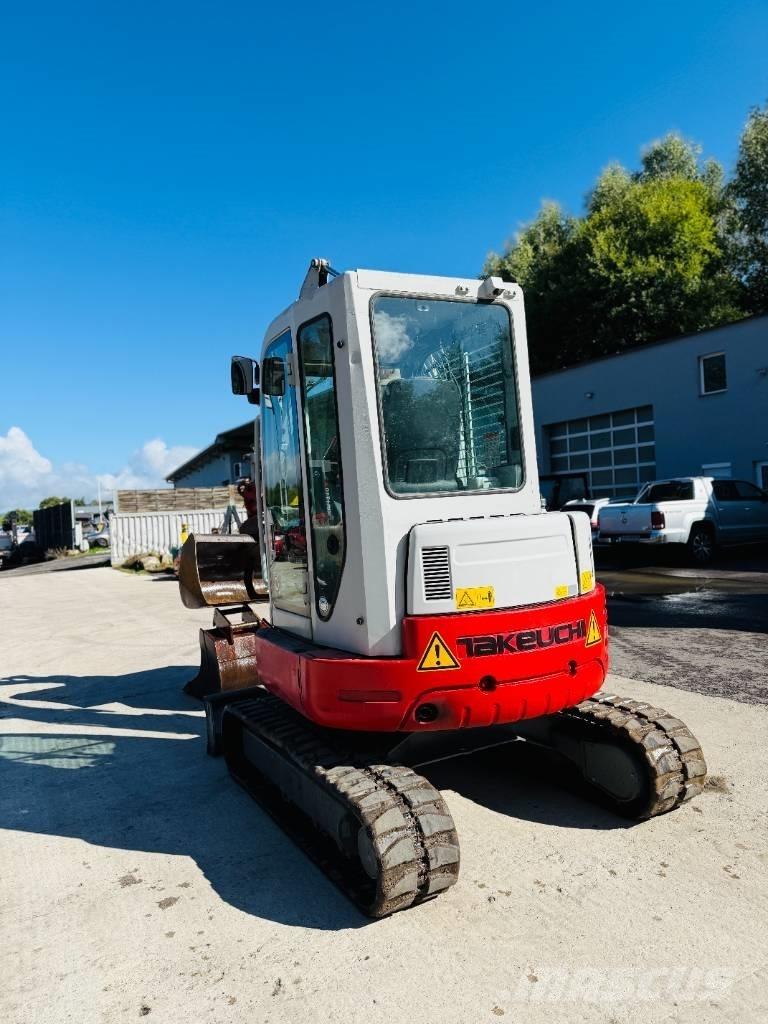 Takeuchi TB 138 FR Mini excavadoras < 7t