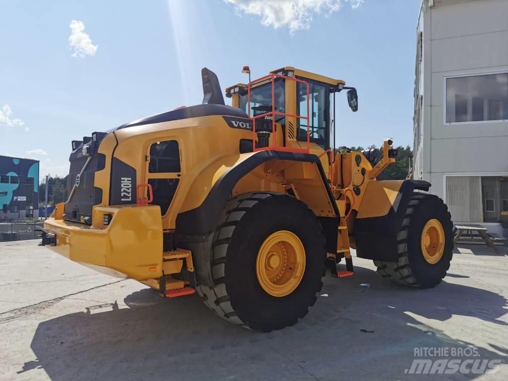 Volvo L 220 H Cargadoras sobre ruedas
