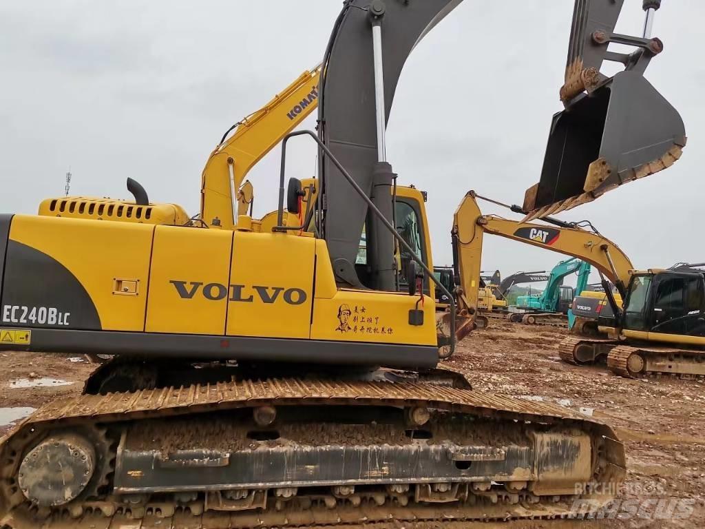 Volvo EC 240 B LC Excavadoras de cadenas