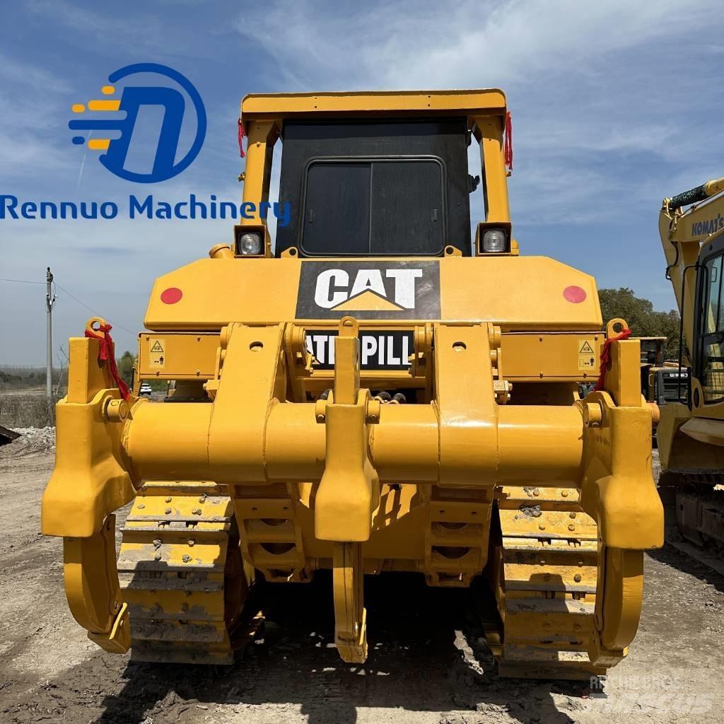 CAT D 8 R Buldozer sobre oruga