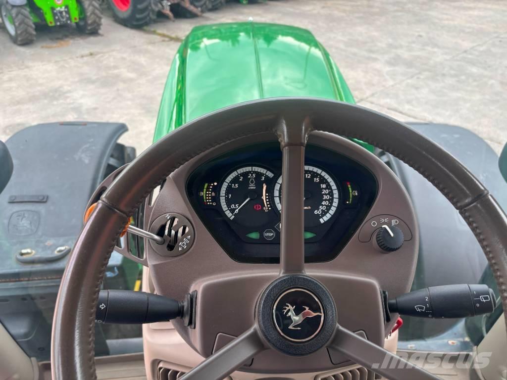 John Deere 6215 R Tractores
