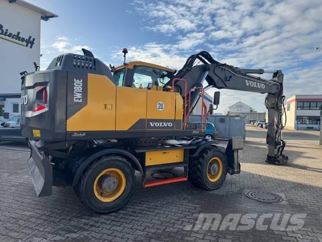 Volvo EW180E Excavadoras de ruedas