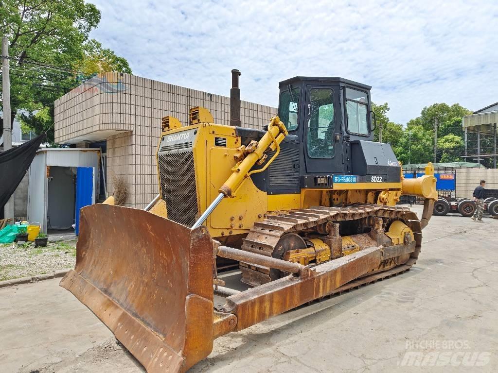 Shantui SD 22 Buldozer sobre oruga