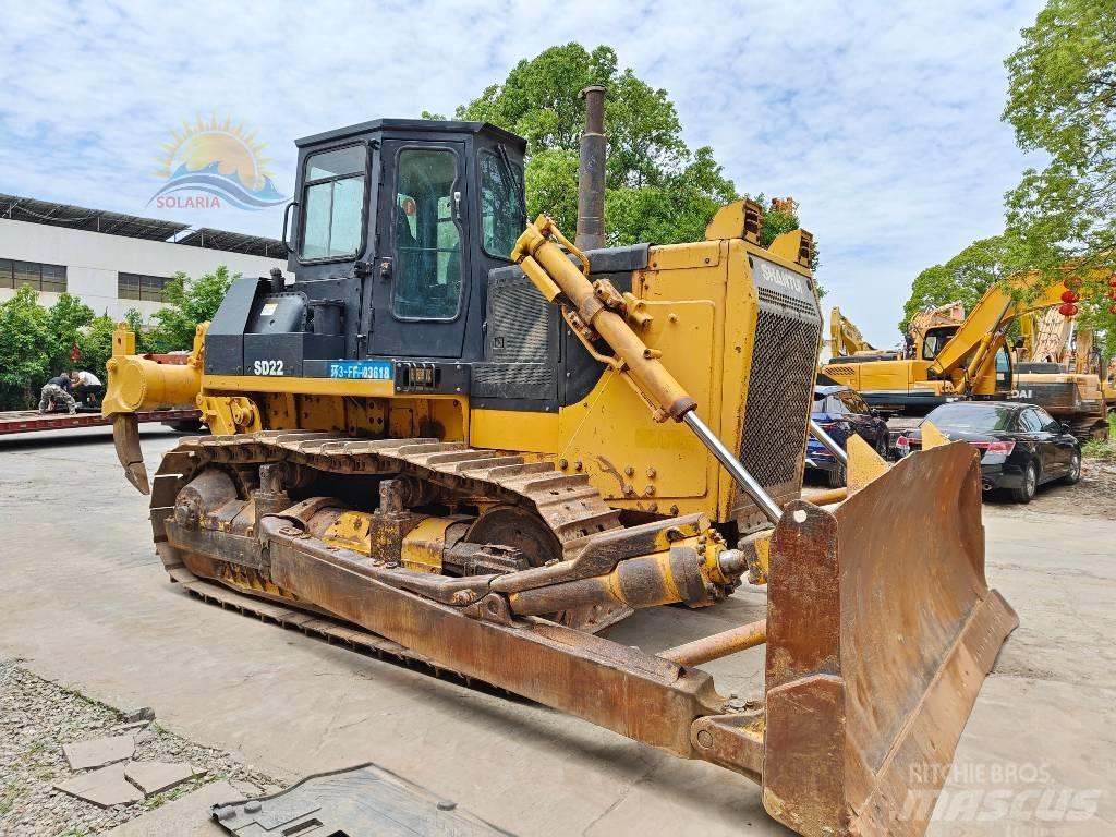 Shantui SD 22 Buldozer sobre oruga