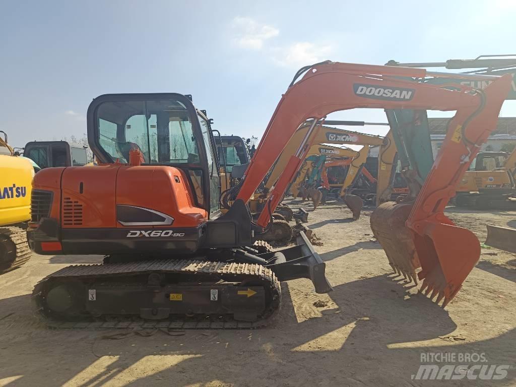 Doosan DX 60-9 C Excavadoras de cadenas