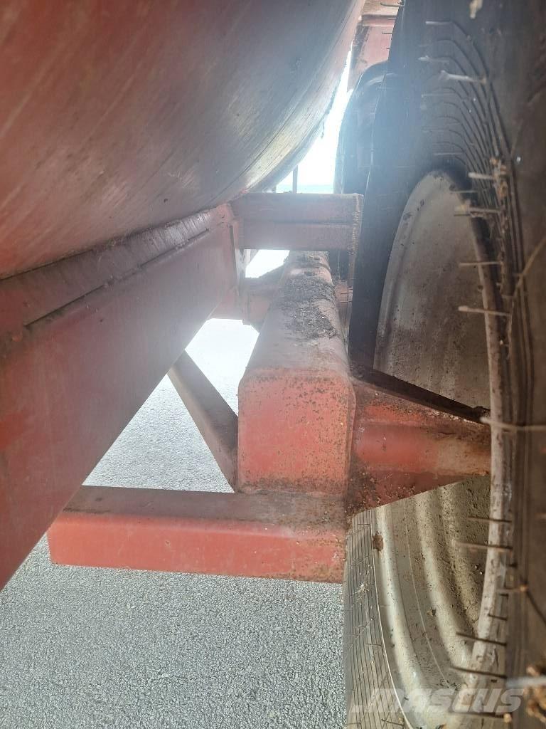  peta 12,5m3 Cisternas o cubas esparcidoras de purín