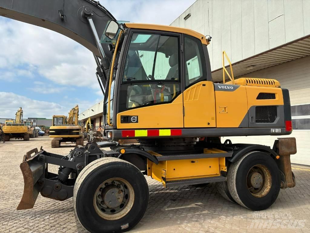 Volvo EW 180 D Excavadoras de ruedas