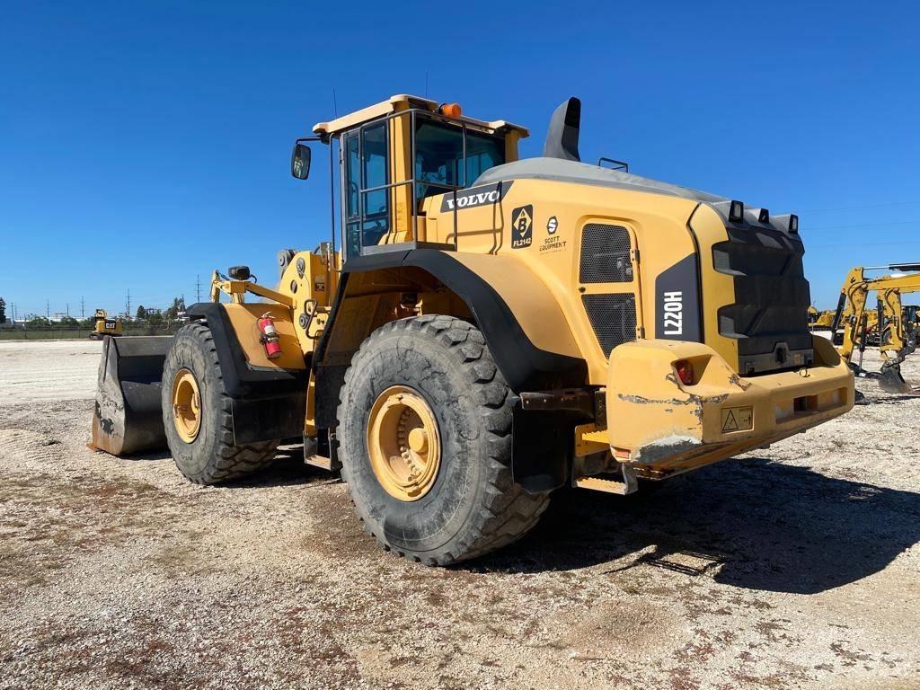 Volvo L 220 H Cargadoras sobre ruedas