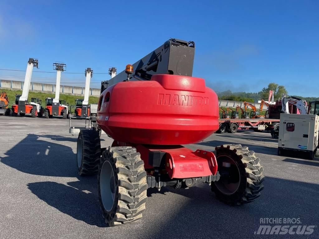 Manitou 200 ATJ Plataforma de trabajo articulada