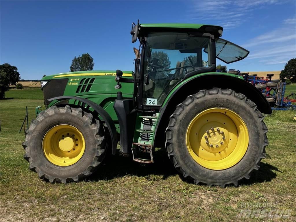 John Deere 6210R Tractores