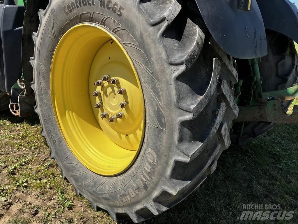 John Deere 6210R Tractores