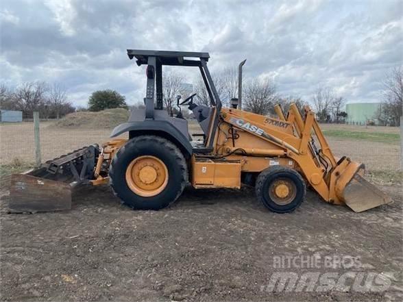 CASE 570M XT Cargadoras sobre ruedas
