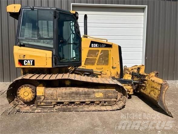 CAT D3K2 LGP Buldozer sobre oruga