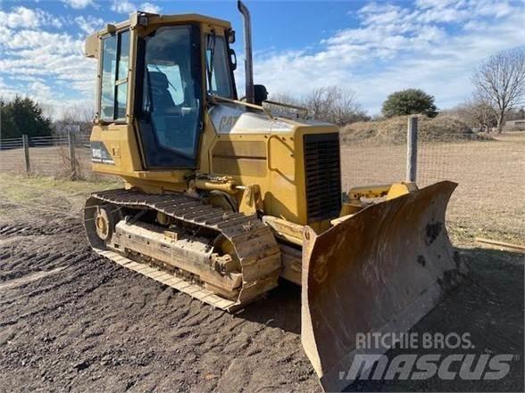 CAT D4G XL Buldozer sobre oruga