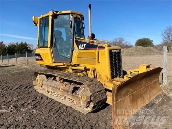 CAT D4G XL Buldozer sobre oruga