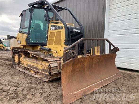 CAT D4K2 LGP Buldozer sobre oruga
