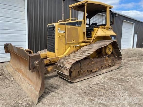 CAT D5N LGP Buldozer sobre oruga