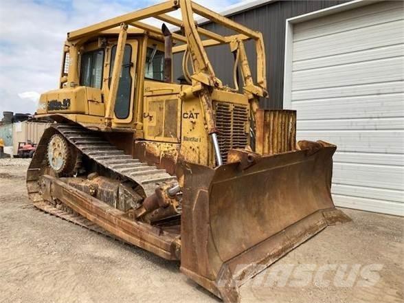 CAT D6H XL Buldozer sobre oruga