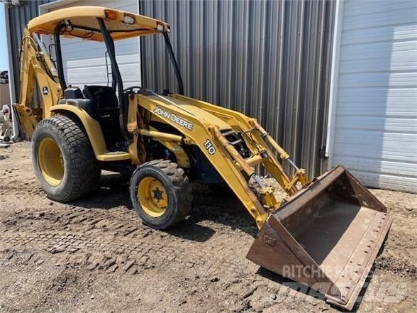 John Deere 110 Retrocargadoras