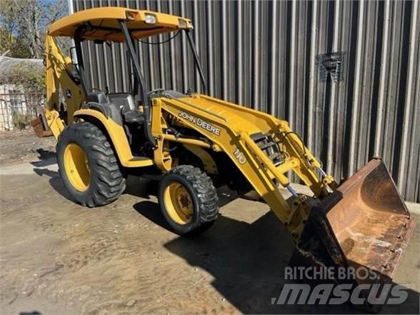 John Deere 110 Retrocargadoras