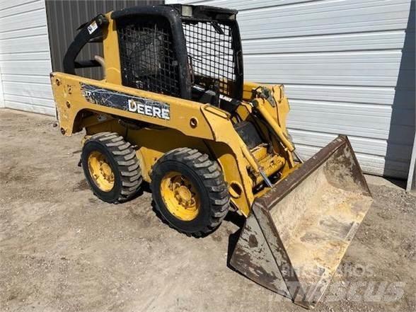 John Deere 317 Minicargadoras