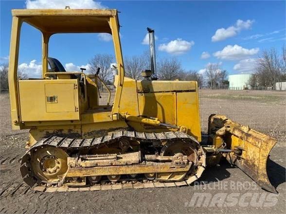 John Deere 450 Buldozer sobre oruga