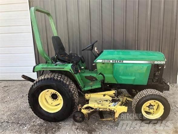 John Deere 855 Tractores