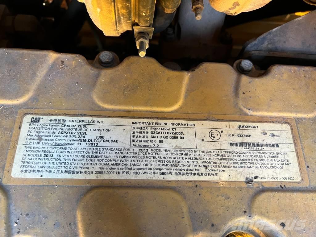 CAT 140M Motoniveladoras