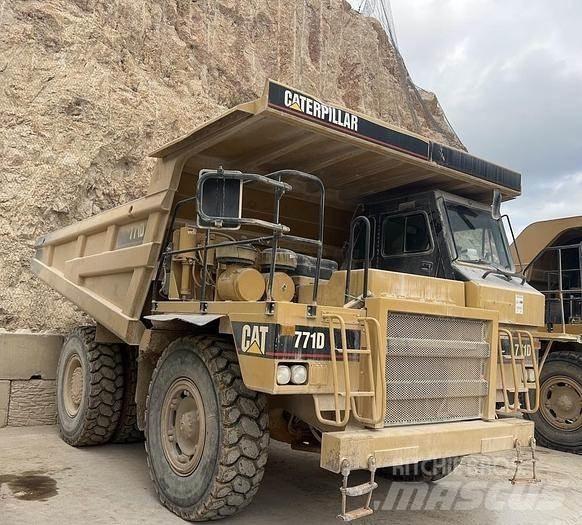 CAT 771D Dúmpers de obra