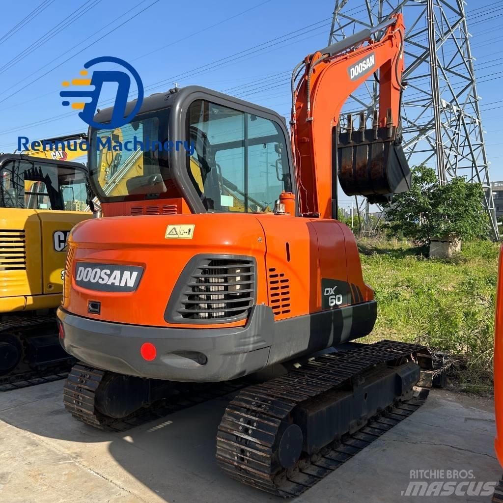 Doosan DX 60 Excavadoras de cadenas