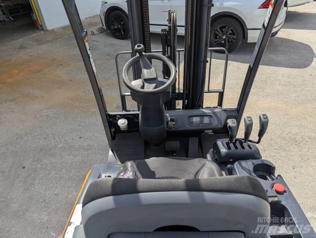 Doosan B 18 T-7 Carretillas de horquilla eléctrica