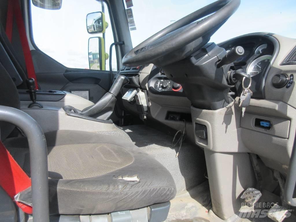 DAF 45.210 ATI Camiones portamaquinaria