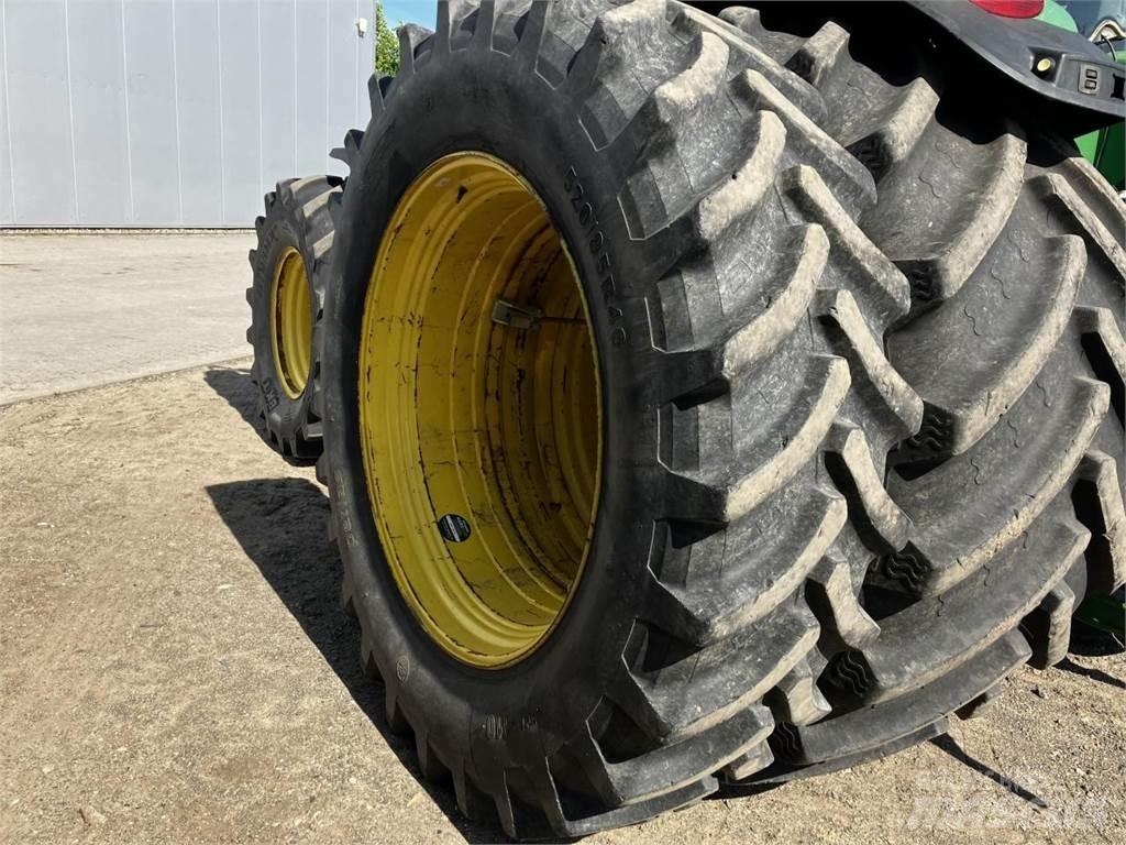 Petlas 520/85R46 Neumáticos, ruedas y llantas