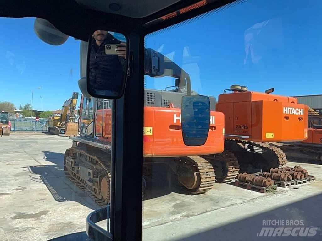 Valtra G115 Tractores