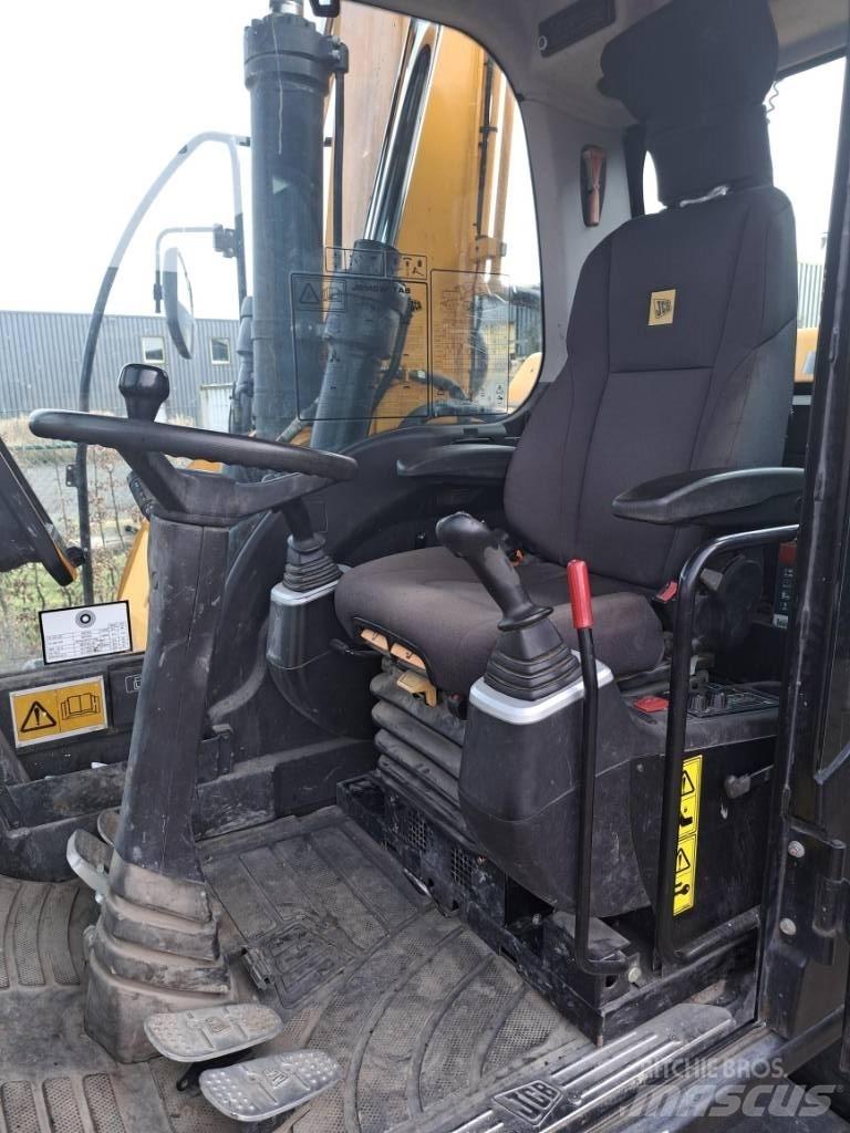 JCB JS 145 W Excavadoras de ruedas