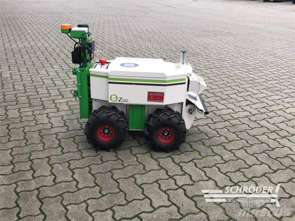  OZ-ROBOTER Otras máquinas y aperos de labranza