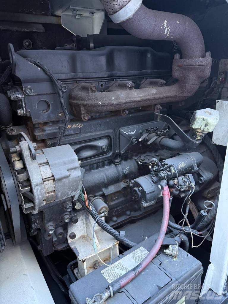 MultiQuip DCA 45 Generadores diesel