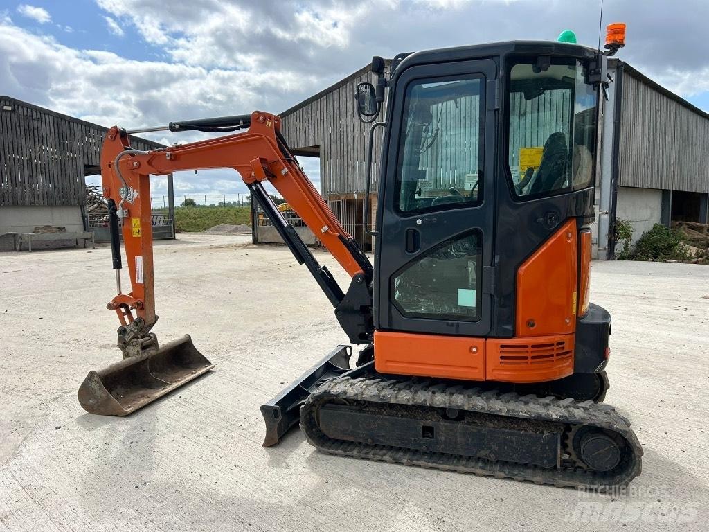 Hitachi ZX 26 U-6 Mini excavadoras < 7t