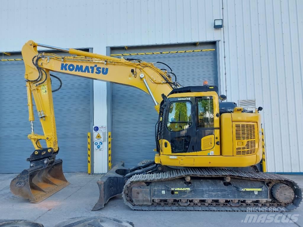 Komatsu PC228USLC-11 Excavadoras de cadenas