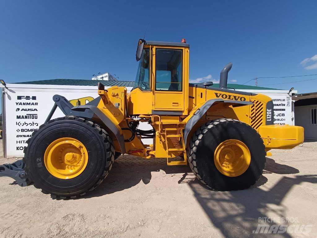 Volvo L 120 E Cargadoras sobre ruedas