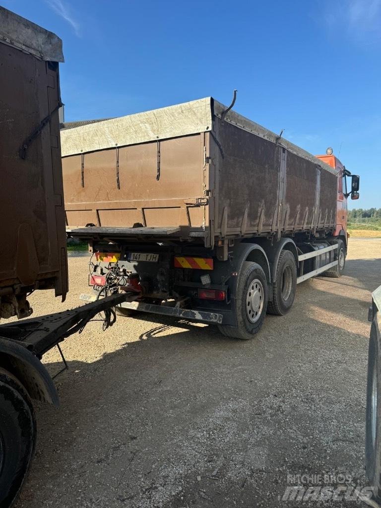 Volvo VOLVO FH12 Camiones bañeras basculantes o volquetes